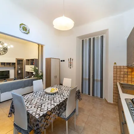 Time For Your Holidays Apartment *